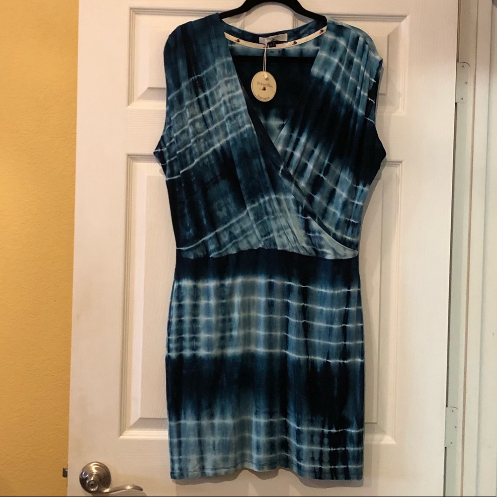 Super cute beach dress/cover up